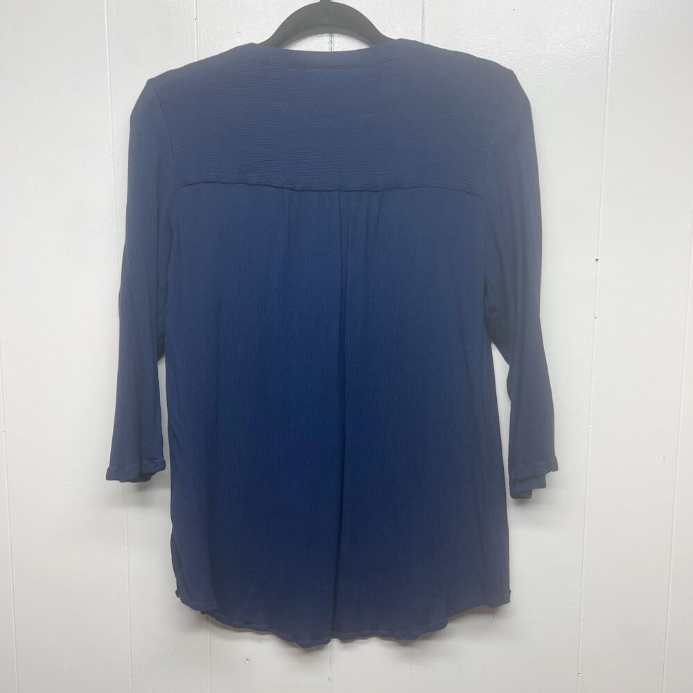 St. John's Bay V-Neck 3/4 Sleeve Navy Blue Women's Top Size Medium Crochet - Picture 6 of 11